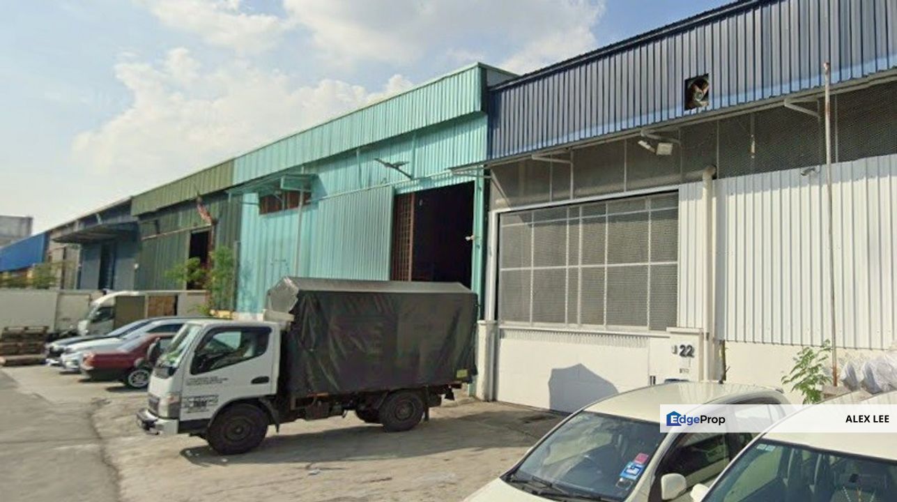 Semi-D Factory For Sale/Rent at Taman Mas Puchong, Selangor, Puchong
