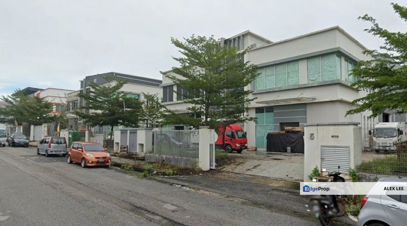 Semi-D Factory For Sale at Bukit Rawang Jaya, Selangor, Rawang
