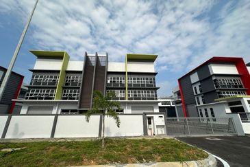 Perdana Industrial Park