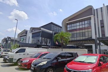 Pulau Meranti ( Industrial )