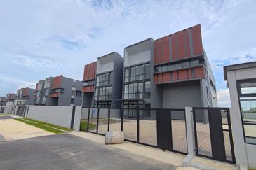 Elmina Business Park