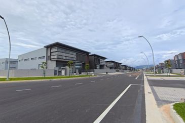 Elmina Business Park