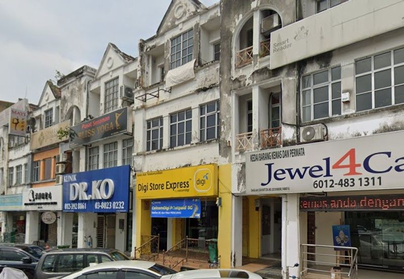 Taipan Business Centre, USJ 10