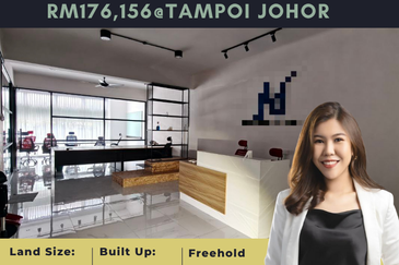 Tampoi, 2 Storey Detached Factory