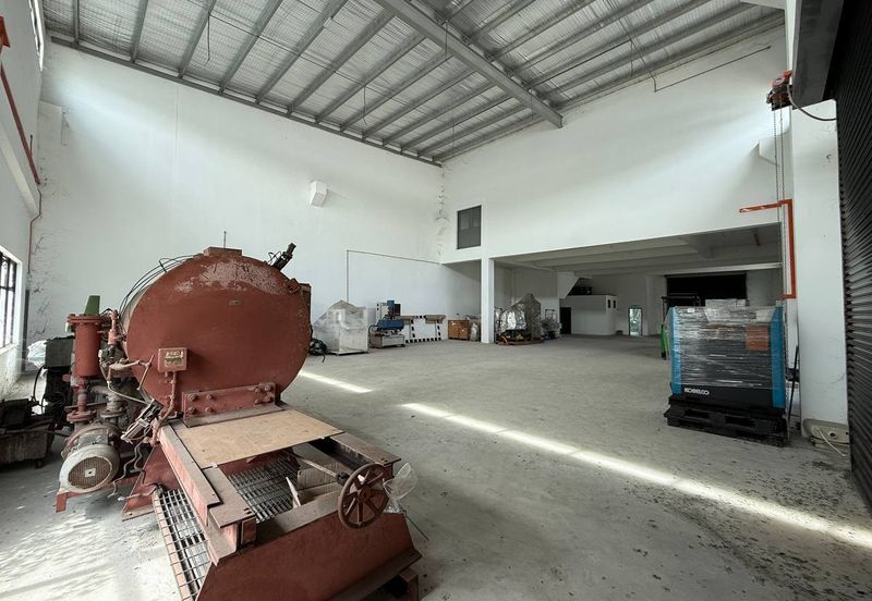  Jalan Empayar x, Taman Perindustrian Empayar