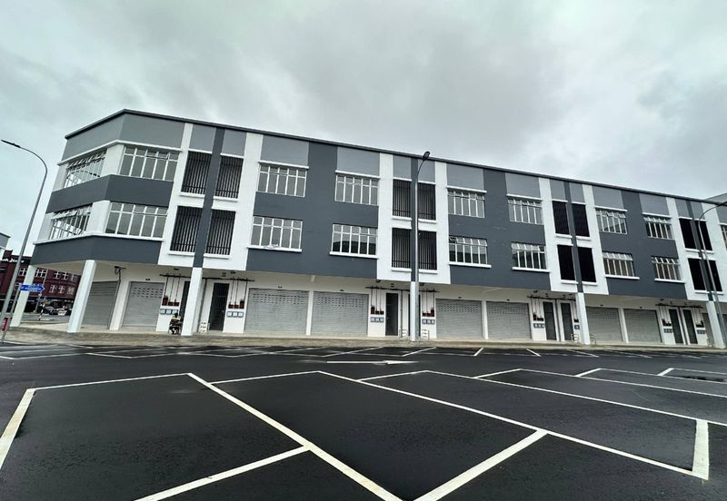 Jalan Kiambang, Bandar Indahpura