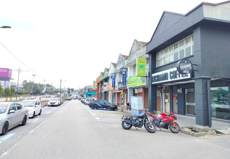 Jalan Kebudayaan Taman Univeriti 