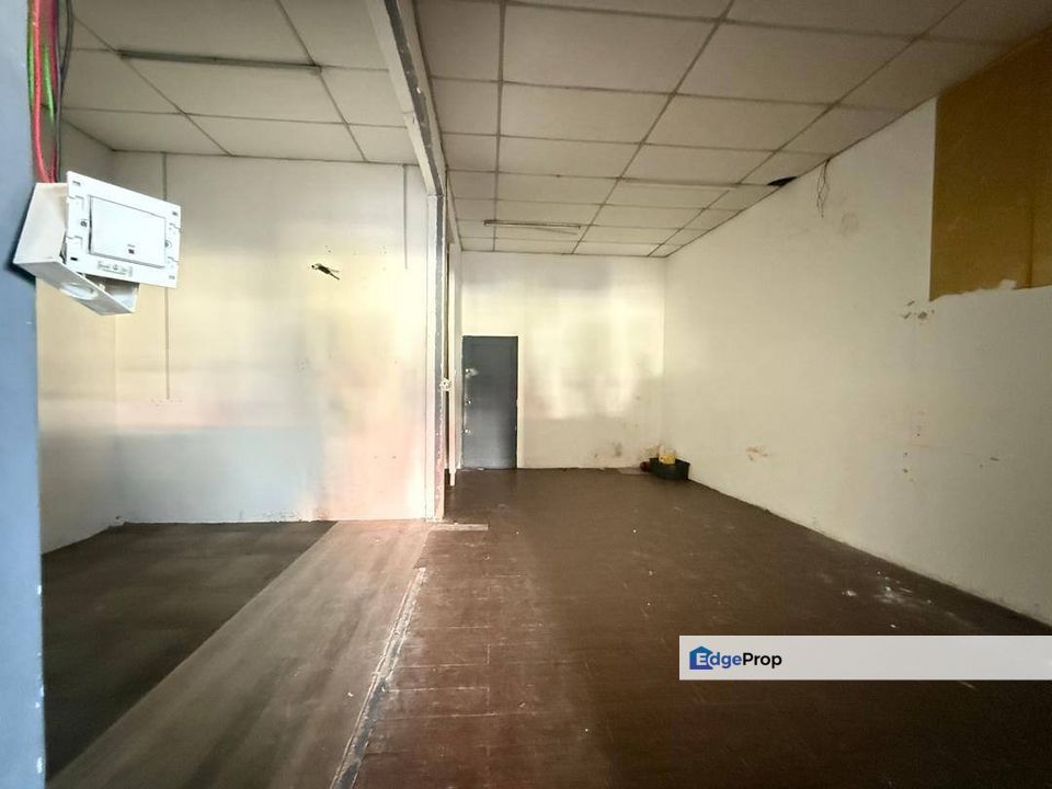 Jalan Tampoi, Johor, Tampoi