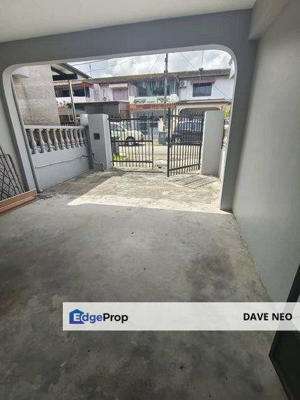 Desa Cemerlang Ulu Tiram, Near Taman Johor Jaya , Johor, Ulu Tiram