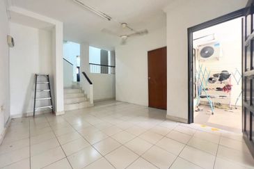 Mutiara Emas @ Taman Mount Austin