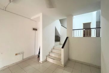 Mutiara Emas @ Taman Mount Austin