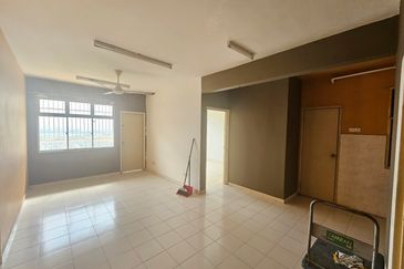 Villa Krystal, Bandar Selesa Jaya