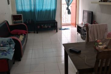 Villa Krystal, Bandar Selesa Jaya