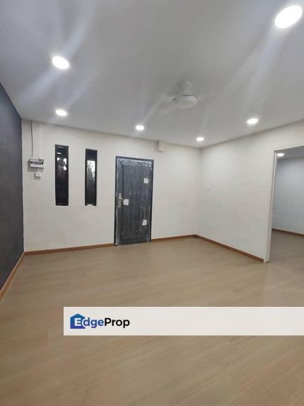 Selesa Jaya Flat Ground Floor , Johor, Skudai