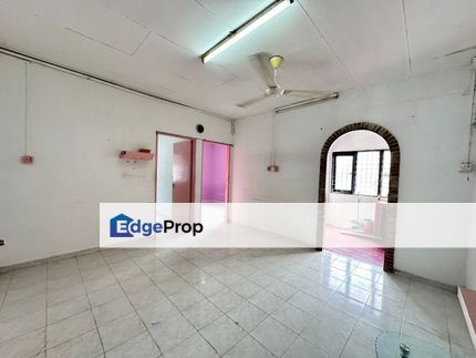Flat Selesa Jaya 4th floor , Johor, Skudai
