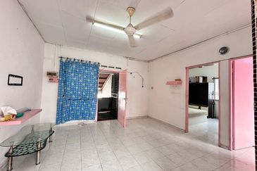 Flat Bandar Selesa Jaya @ Jalan Silat Lincah