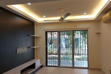 Taman Tampoi Indah II, Villa Ros