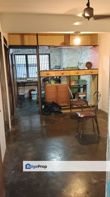 Block 69 @ Tun Aminah Flat , Johor, Johor Bahru