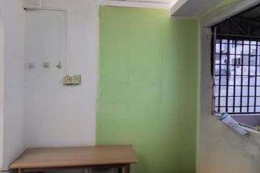 Flat Bandar Selesa Jaya @ Jalan Silat Lincah