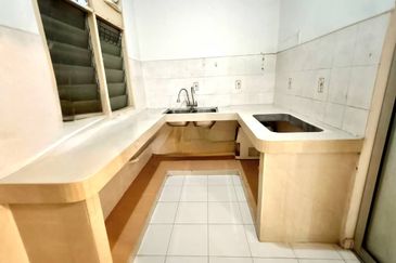 Villa Krystal, Bandar Selesa Jaya