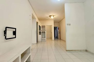 Villa Krystal, Bandar Selesa Jaya