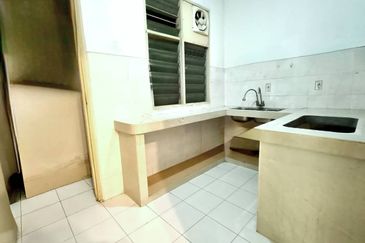 Villa Krystal, Bandar Selesa Jaya