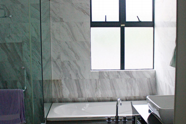 Amverton Park Bungalow Bukit Kemuning Kota Kemuning for sale