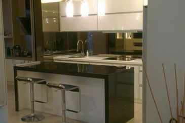 Stunning 2 Storey Bungalow at Saujana Glenmarie for Sale