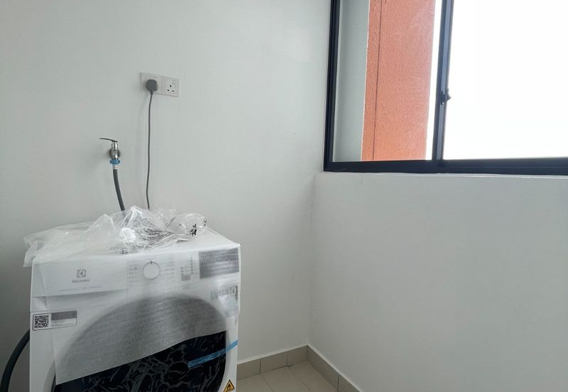 Amber Residence @ twentyfive.7