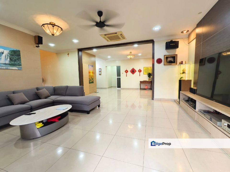 Kemuning Permai Hot Demand Area Renovated Spacious 2 Storey Semi D Kemuning Utama, Selangor, Shah Alam