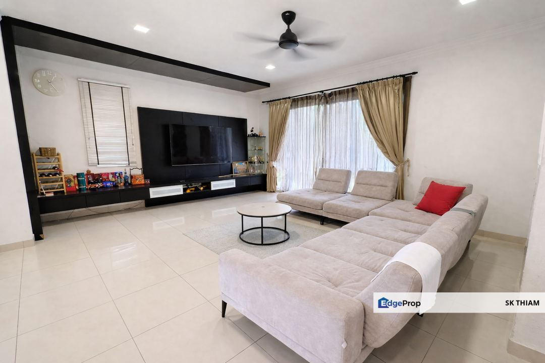 Kemuning Permai Hot Demand Area Renovated Spacious 2 Storey Semi D Kemuning Utama, Selangor, Shah Alam