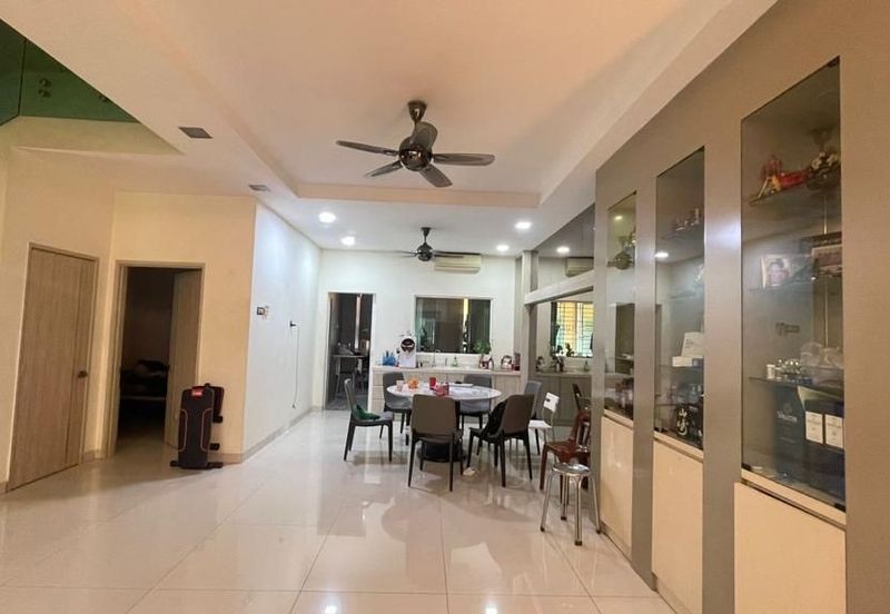 Canal Gardens, Kota Kemuning