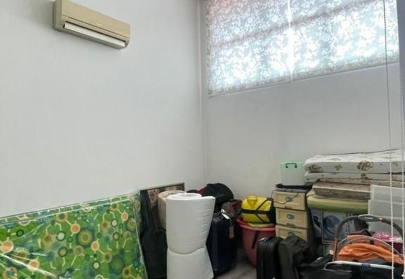 Canal Gardens, Kota Kemuning