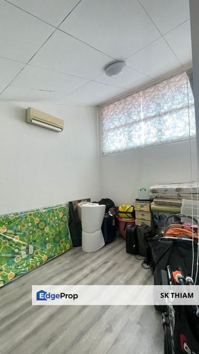 Spacious 25x80 Superlink Canal Gardens Kota Kemuning 2 Storey Terrace, Selangor, Kota Kemuning