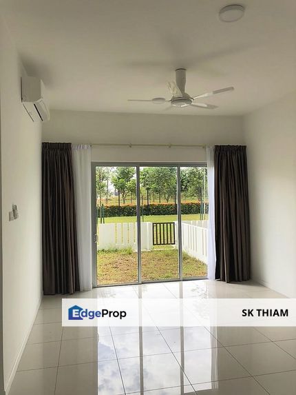 Arahsia Residence Tropicana Aman with 10 ft back garden for sale, Selangor, Telok Panglima Garang