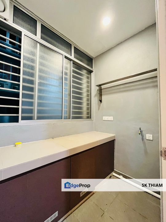 Brand New Selling Below Cost Amverton Green Condo  Corner Unit, Selangor, Shah Alam