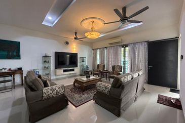 Pentas 2 @ Alam Impian