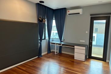 Long Branch Residences