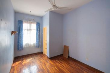 Jalan Kemuning Palma 33/37