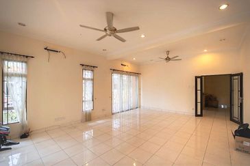 Jalan Kemuning Palma 33/37