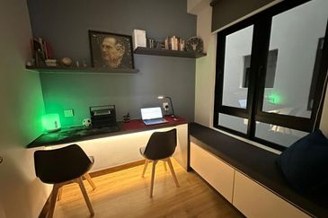 Amber Residence @ twentyfive.7