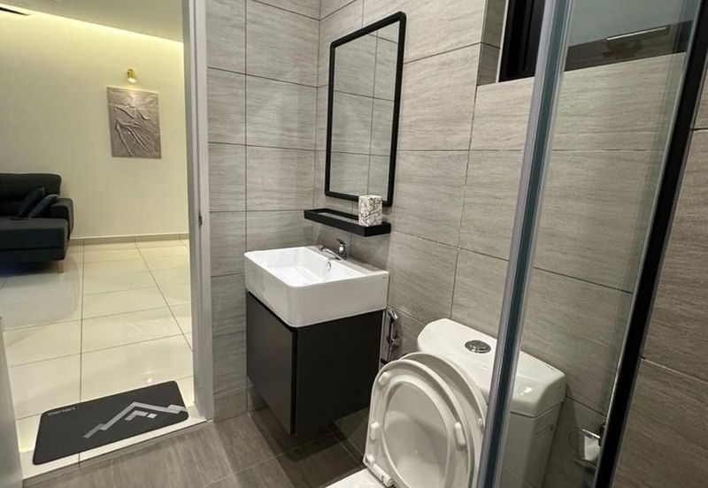 Amber Residence @ twentyfive.7