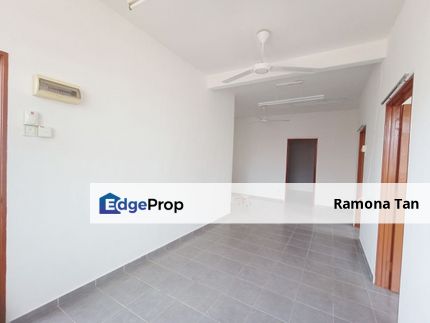 Renovated Upper Townhouse Taman Krubong Perdana Cheng Durian Tunggal, Melaka, Durian Tunggal