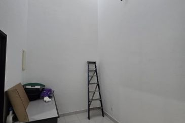 Meridin East The Greenway & The Eden