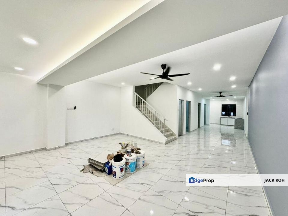 Full Loan Seri Austin Double Storey Terrace House , Johor, Johor Bahru