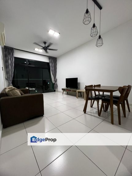 Sky Peak Apartment 3bed 2bath at setia tropika, Johor, Setia Tropika