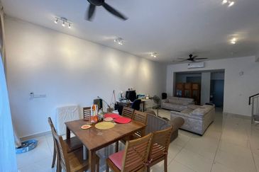 Lakefield Residences, Tropicana Heights