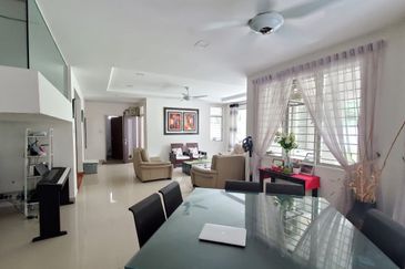 Ariza Garden Villa @ Taman Raintree