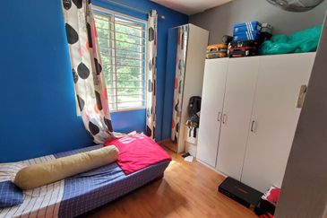 Ariza Garden Villa @ Taman Raintree