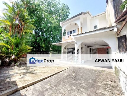 END LOT WITH EXTRA LAND Double Storey Terrace House Jalan Tebing Seksyen 8 Shah Alam, Selangor, Shah Alam